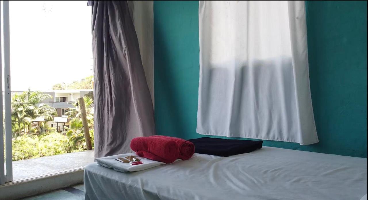 Kiwi Suites Hostel Монтаньїта Екстер'єр фото
