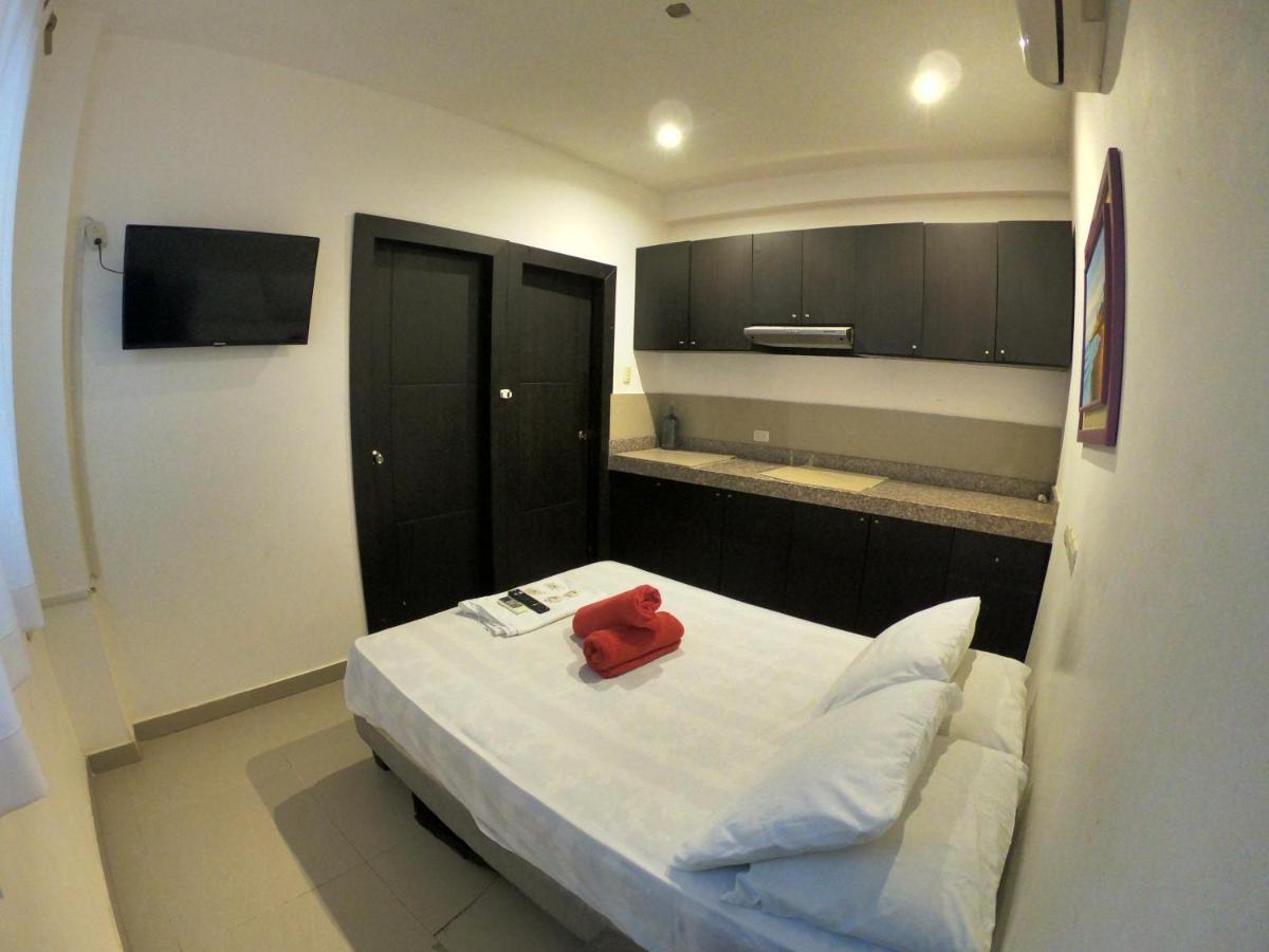 Kiwi Suites Hostel Монтаньїта Екстер'єр фото