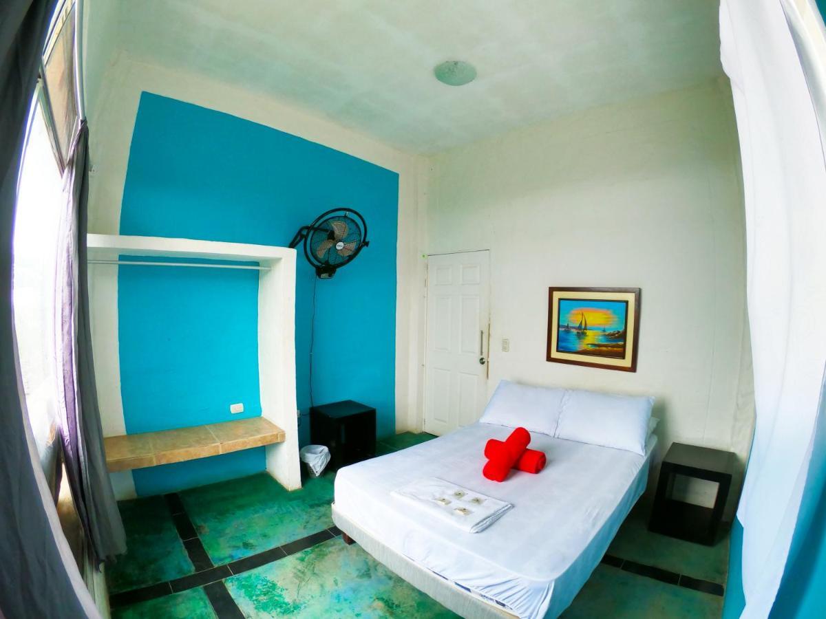Kiwi Suites Hostel Монтаньїта Екстер'єр фото