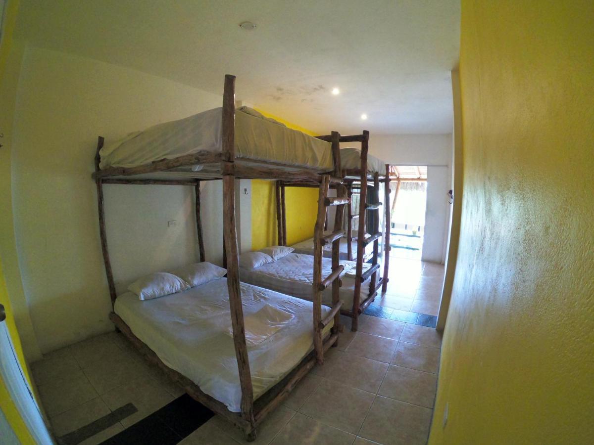 Kiwi Suites Hostel Монтаньїта Екстер'єр фото