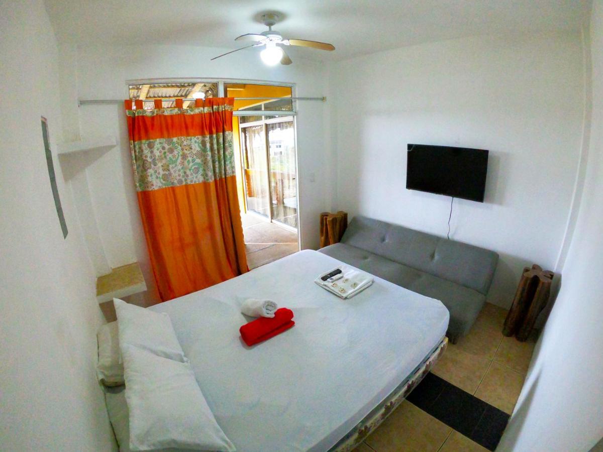 Kiwi Suites Hostel Монтаньїта Екстер'єр фото