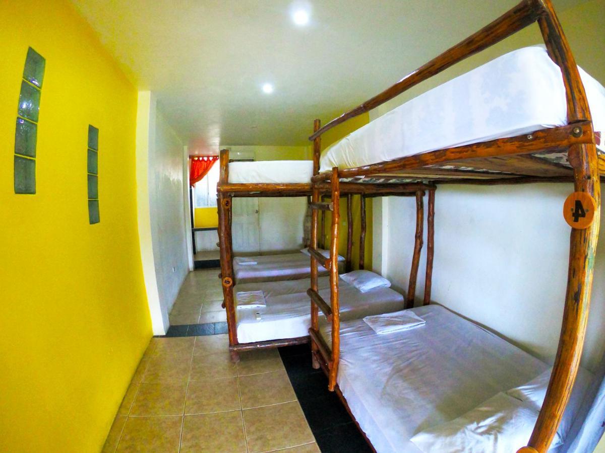 Kiwi Suites Hostel Монтаньїта Екстер'єр фото