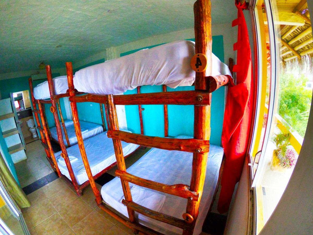 Kiwi Suites Hostel Монтаньїта Екстер'єр фото