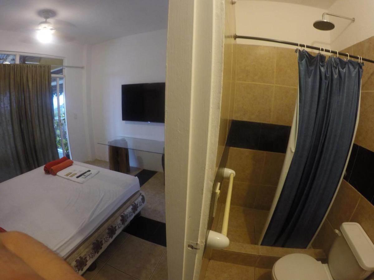 Kiwi Suites Hostel Монтаньїта Екстер'єр фото