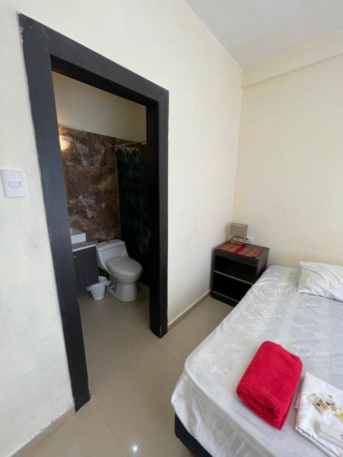 Kiwi Suites Hostel Монтаньїта Екстер'єр фото