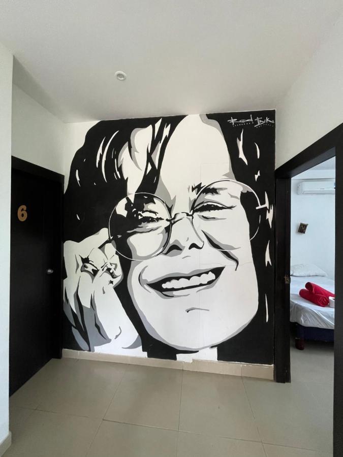 Kiwi Suites Hostel Монтаньїта Екстер'єр фото